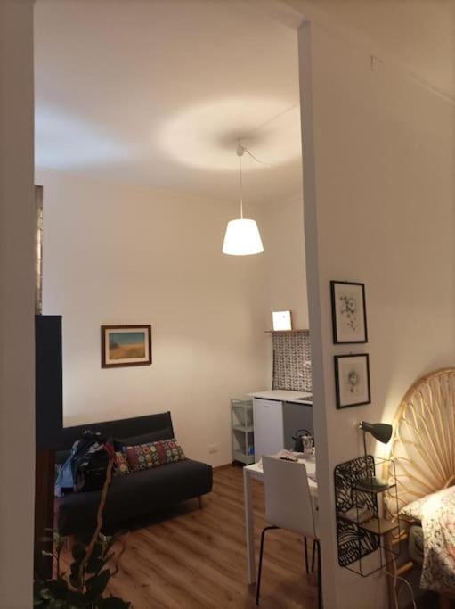 טורינו Pane E Tulipani, Cozy Apartment Near City Center מראה חיצוני תמונה